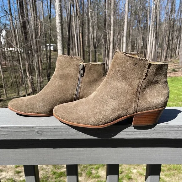 Jack Rogers ankle booties - Picture 2 of 6